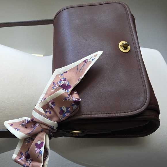 Vintage COACH Mahogany Ridgefield Leather Crossbody Bag #9812 - Picture 3 of 16